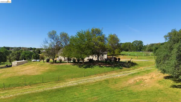 $410,000 | 3045 Salmon Road, Copperopolis, CA 95228