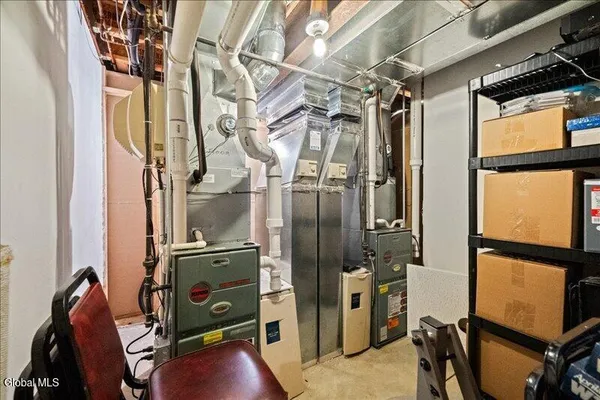 $689,999 | 1012 Gabriella Avenue, Union, NY 13760