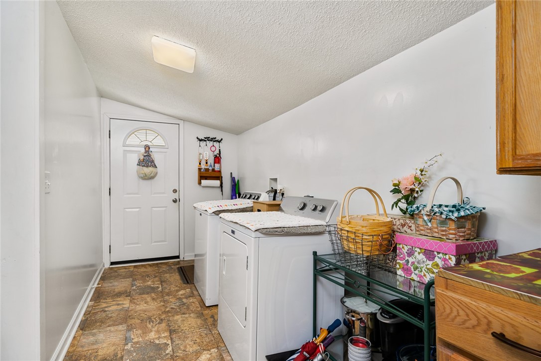 131 Carson Road Seneca, SC 29678 - Photo 18 of 30 Gallery Image 18