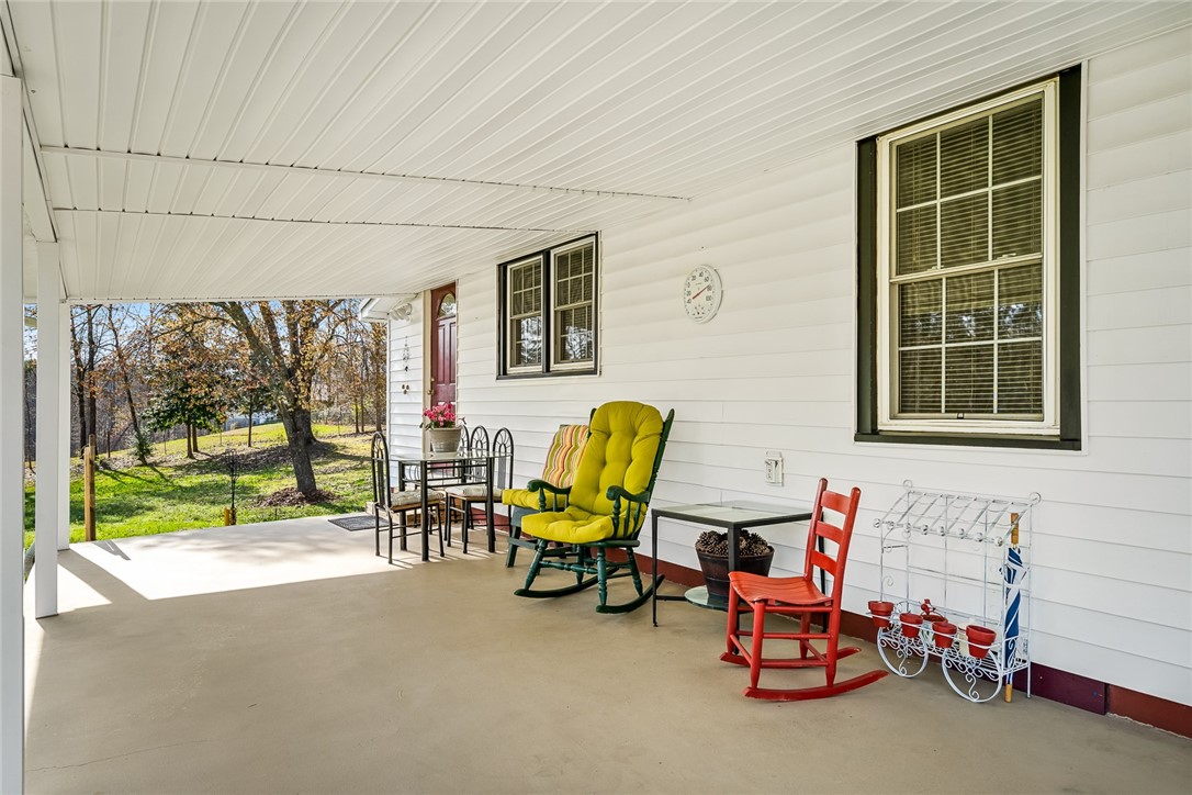 131 Carson Road Seneca, SC 29678 - Photo 19 of 30 Gallery Image 19