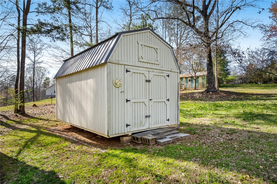 131 Carson Road Seneca, SC 29678 - Photo 24 of 30 Gallery Image 24
