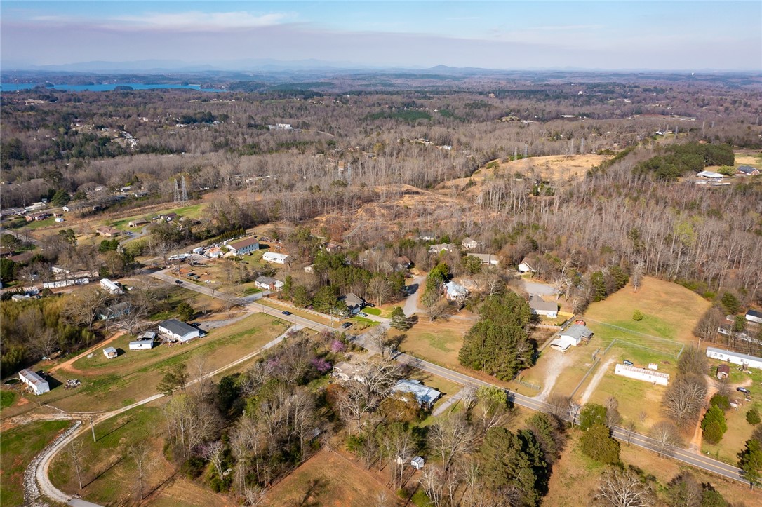131 Carson Road Seneca, SC 29678 - Photo 28 of 30 Gallery Image 28