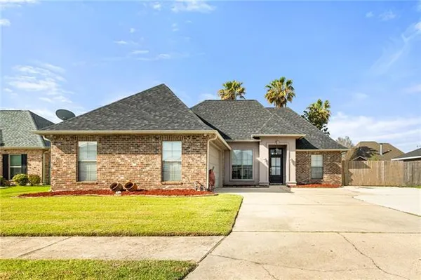$360,000 | 114 Gloria Court, Montz, LA 70068