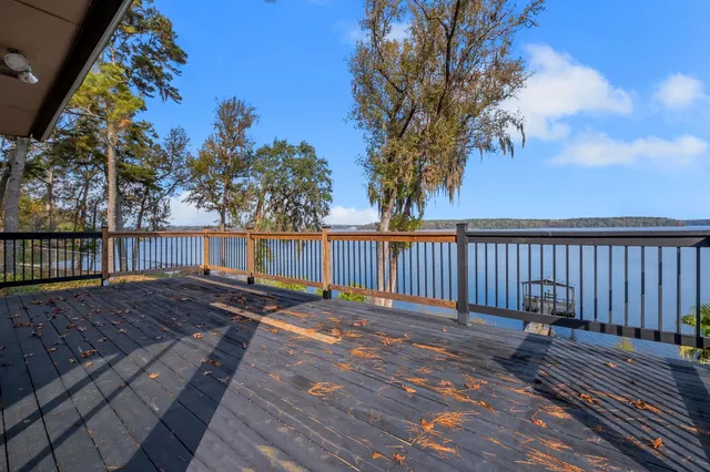 $399,000 | 1990 Lake Point Lane, Tallahassee, FL 32310