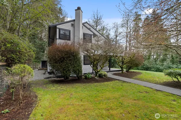 $4,100 | 10368 Northeast Sunrose Lane, Bainbridge Island, WA 98110