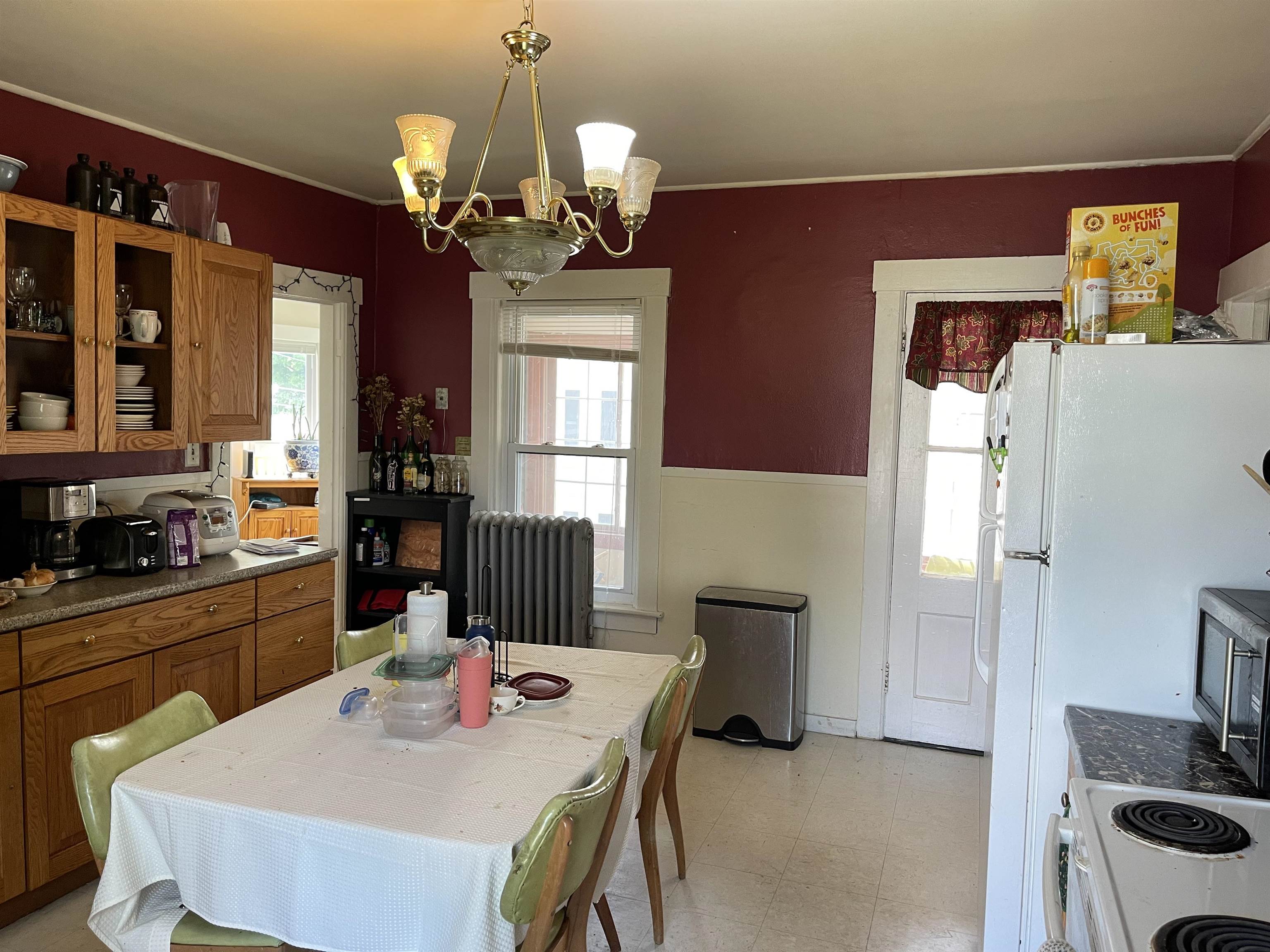 42 Dover Street Keene, NH 03431 - Photo 6 of 10 Gallery Image 6
