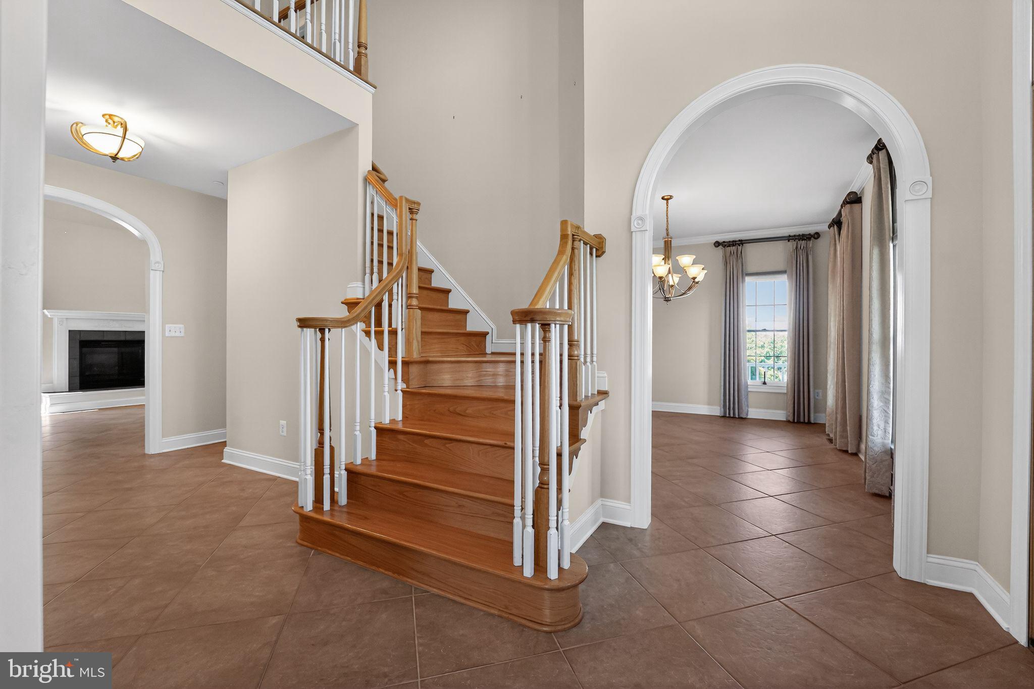 1165 Line Road Westminster, MD 21158 - Photo 5 of 75 Foyer