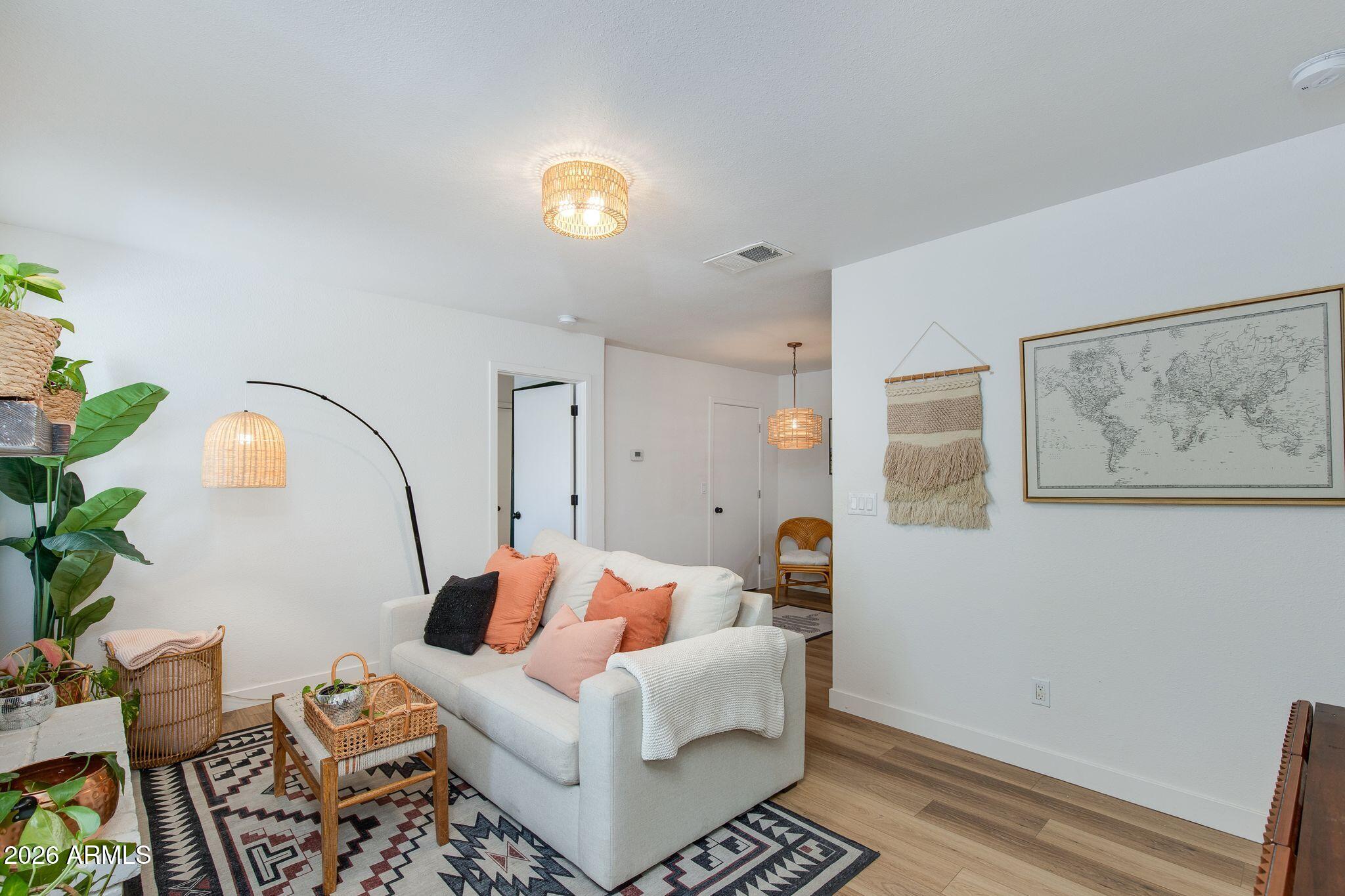 3511 East Baseline Road, Unit 1103 Phoenix, AZ 85042 - Photo 6 of 22 Living