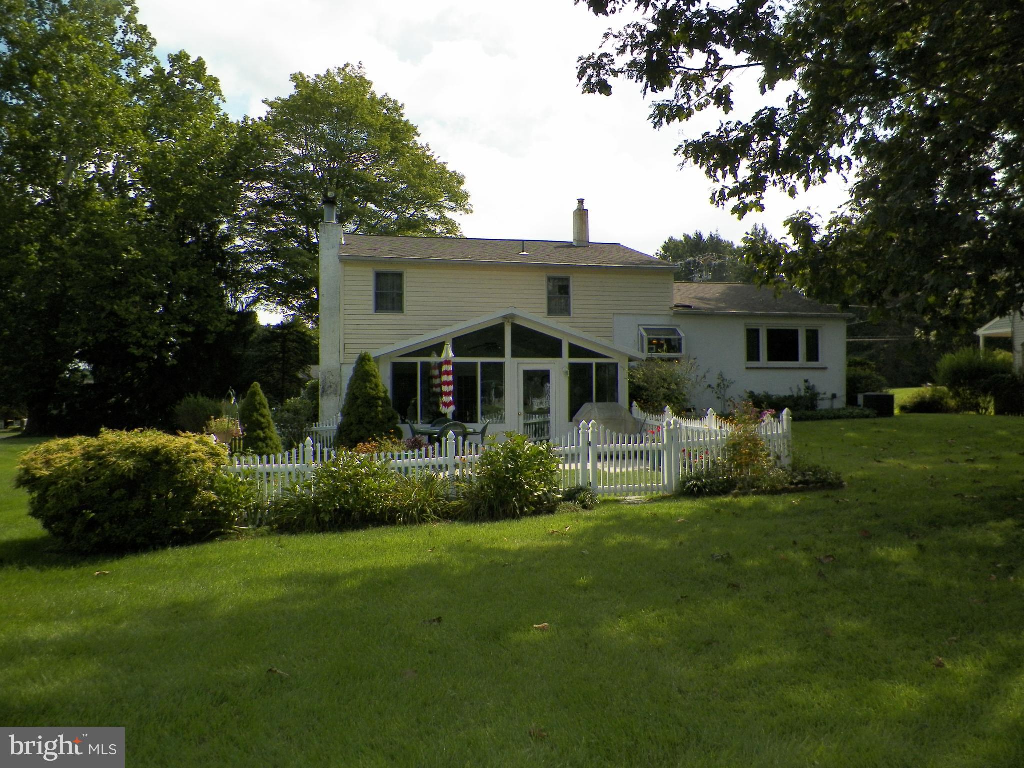 696 Holland Road Southampton, PA 18966 - Photo 16 of 24 Gallery Image 16