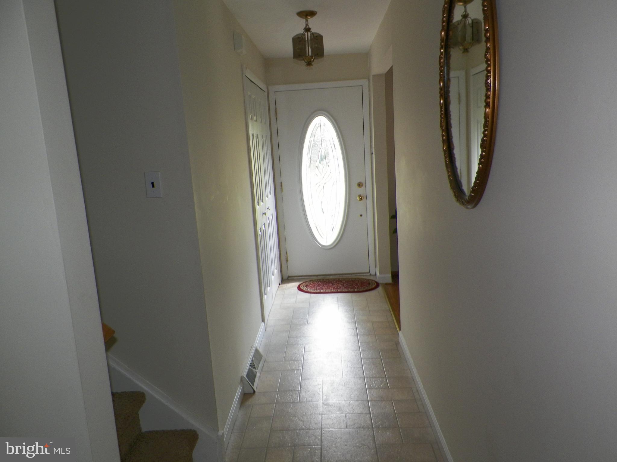696 Holland Road Southampton, PA 18966 - Photo 3 of 24 Gallery Image 3