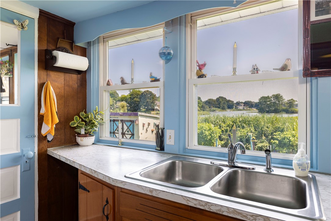 224 Bridgetown Road South Kingstown, RI 02874 - Photo 30 of 50