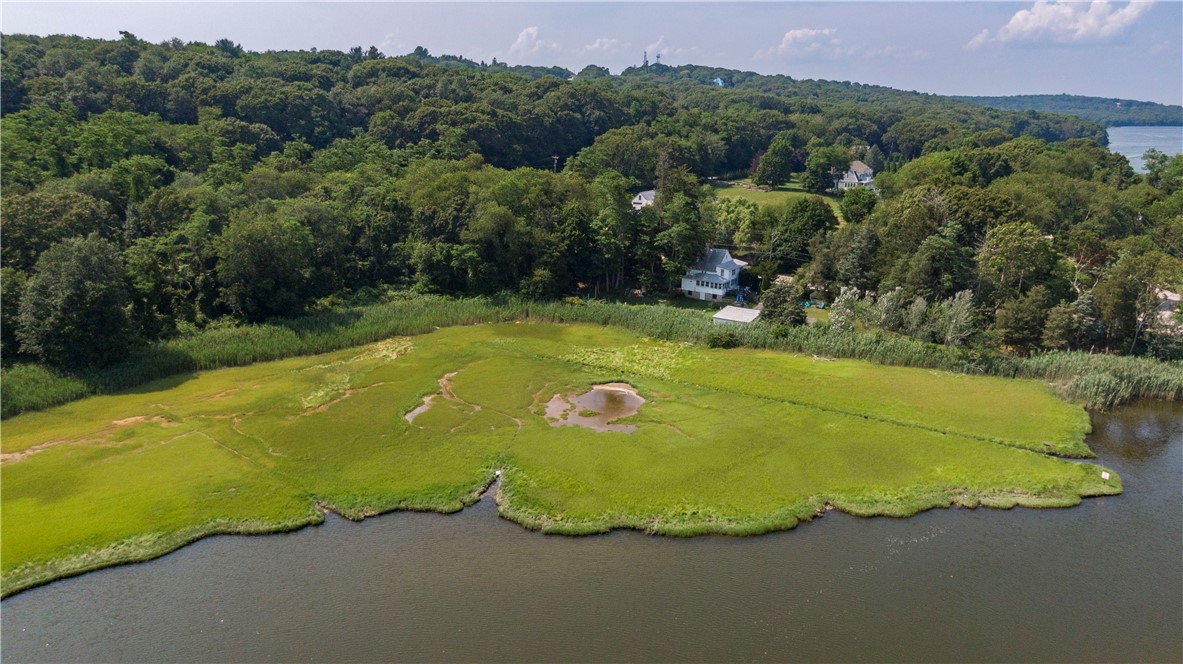 224 Bridgetown Road South Kingstown, RI 02874 - Photo 34 of 50