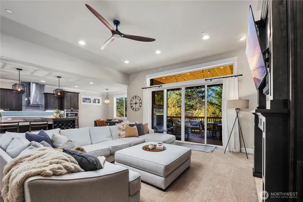 $1,150,000 | 18021 133rd St Court East, Bonney Lake, WA 98391