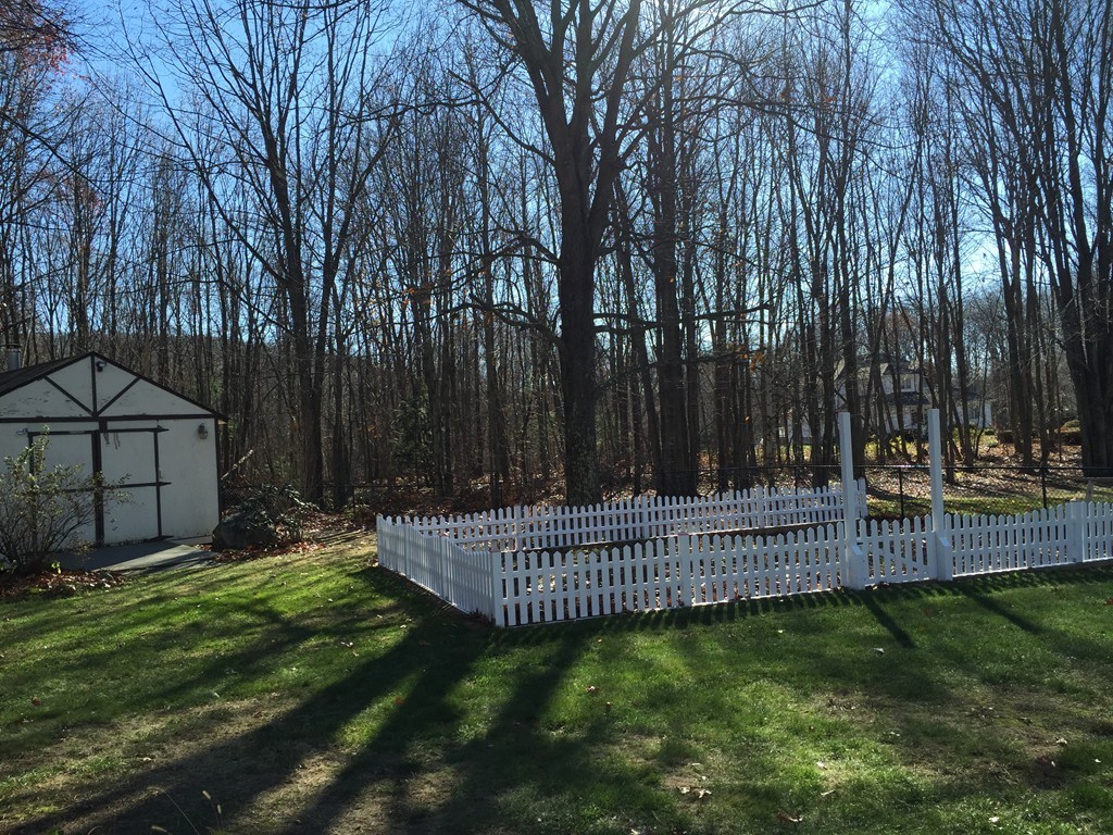 83 Ridge Trail Road Westfield, MA 01085 - Photo 6 of 30 Gallery Image 6