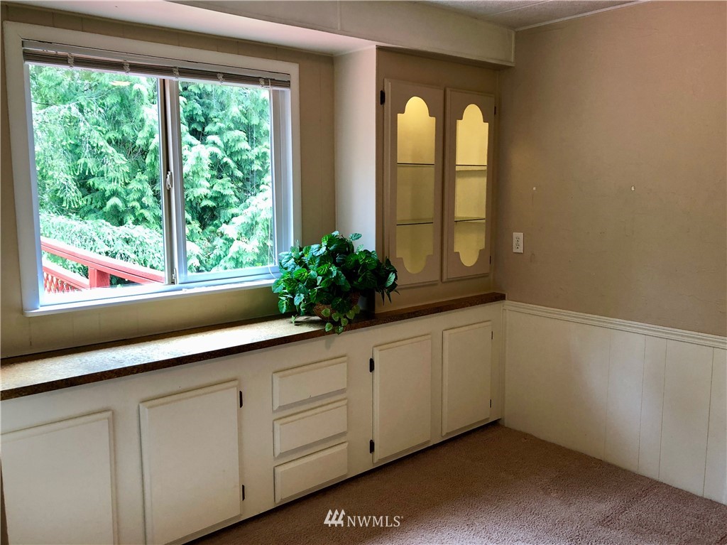 7219 Marvin Road Northeast Olympia, WA 98516 - Photo 11 of 25 Gallery Image 11