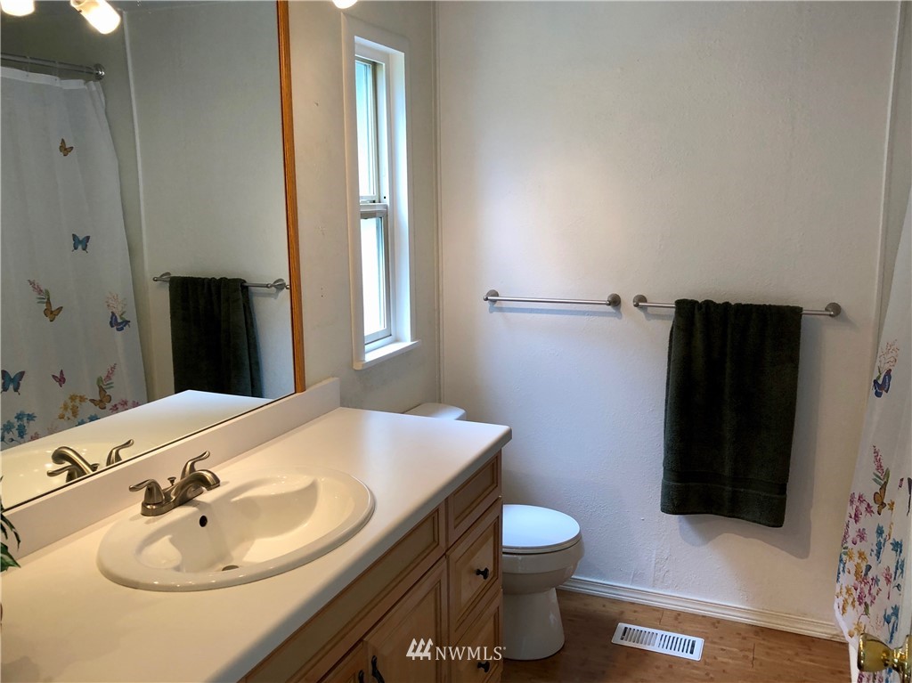 7219 Marvin Road Northeast Olympia, WA 98516 - Photo 14 of 25 Gallery Image 14