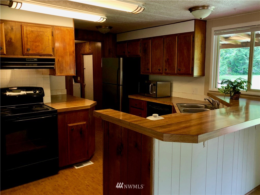 7219 Marvin Road Northeast Olympia, WA 98516 - Photo 9 of 25 Gallery Image 9