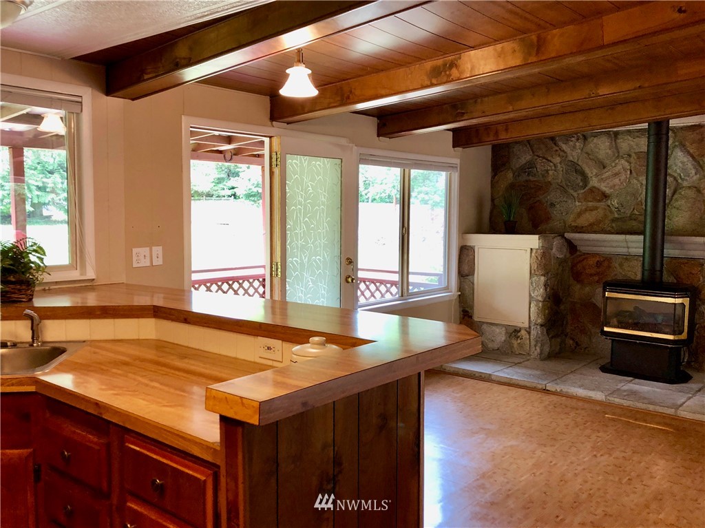7219 Marvin Road Northeast Olympia, WA 98516 - Photo 10 of 25 Gallery Image 10