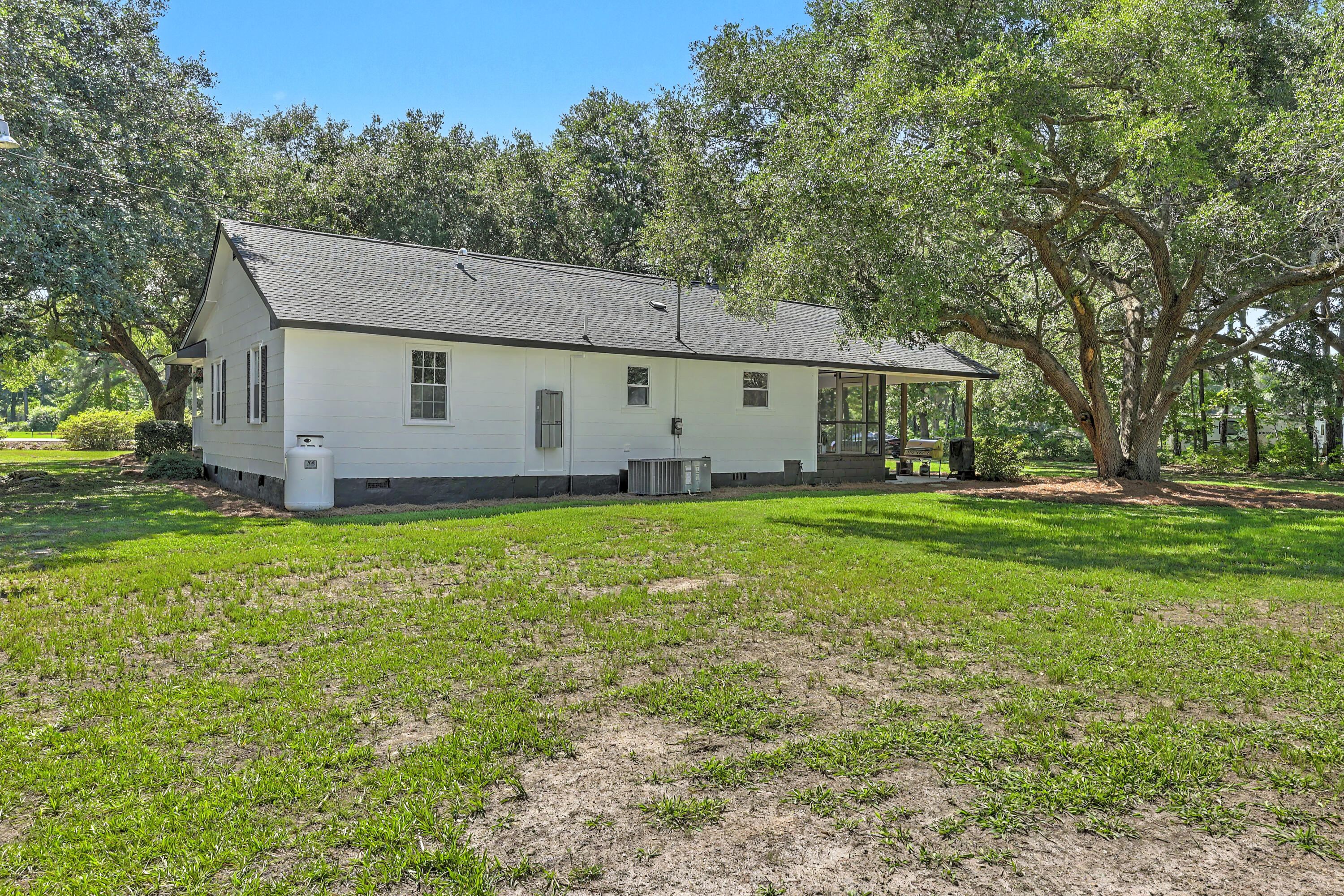 380 Morrisville Road Andrews, SC 29510 - Photo 35 of 54 ZYN_4972_3_4_5_6_7_8