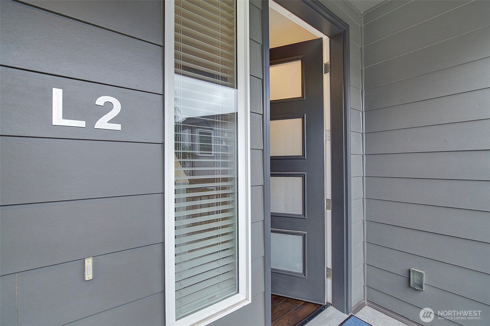 1325 Seattle Hill Road, Unit L2 Bothell, WA 98012 - Photo 2 of 36 a view of cabinet