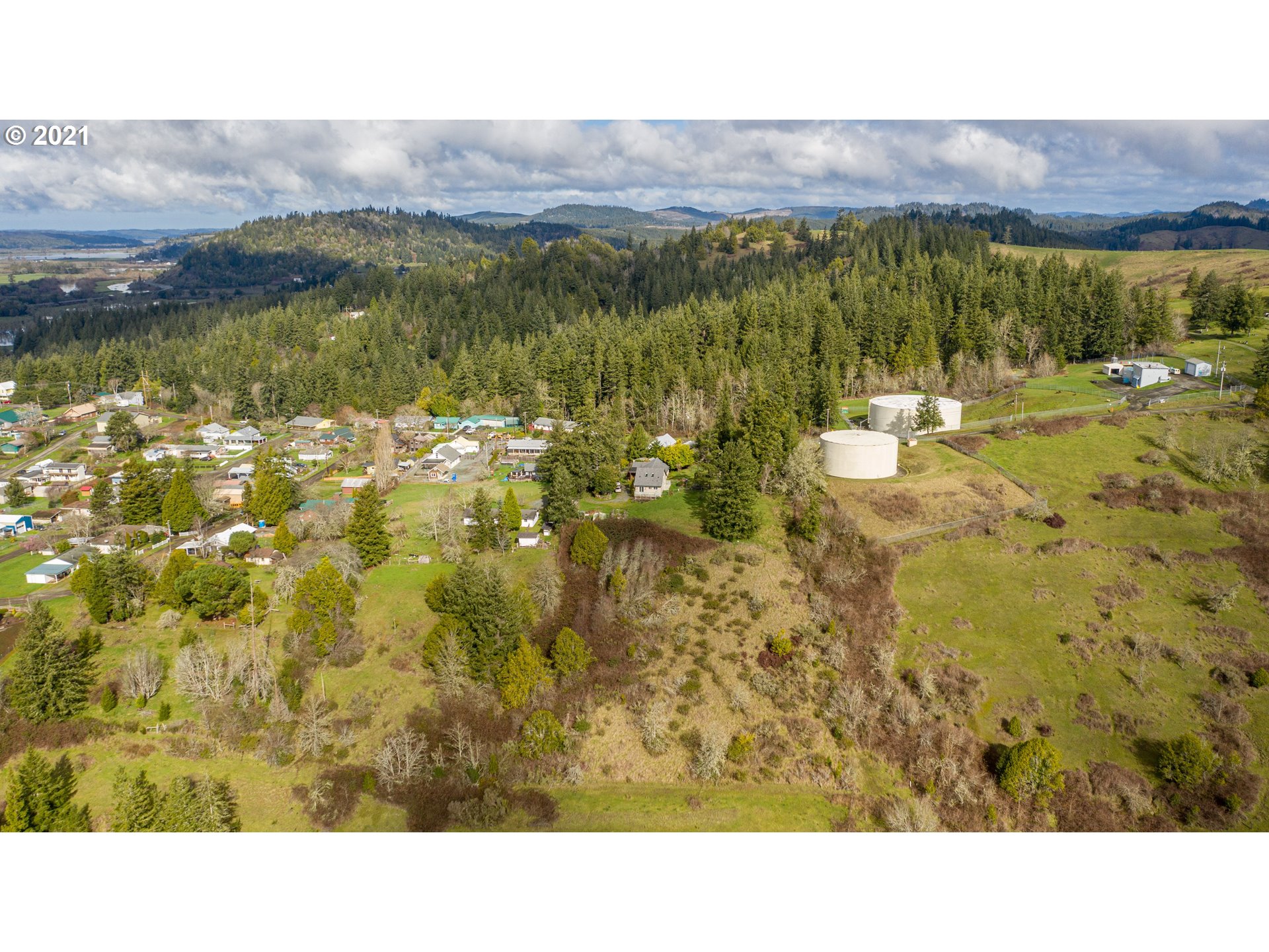 2580 Maple Street Myrtle Point, OR 97458 - Photo 28 of 29 Gallery Image 28