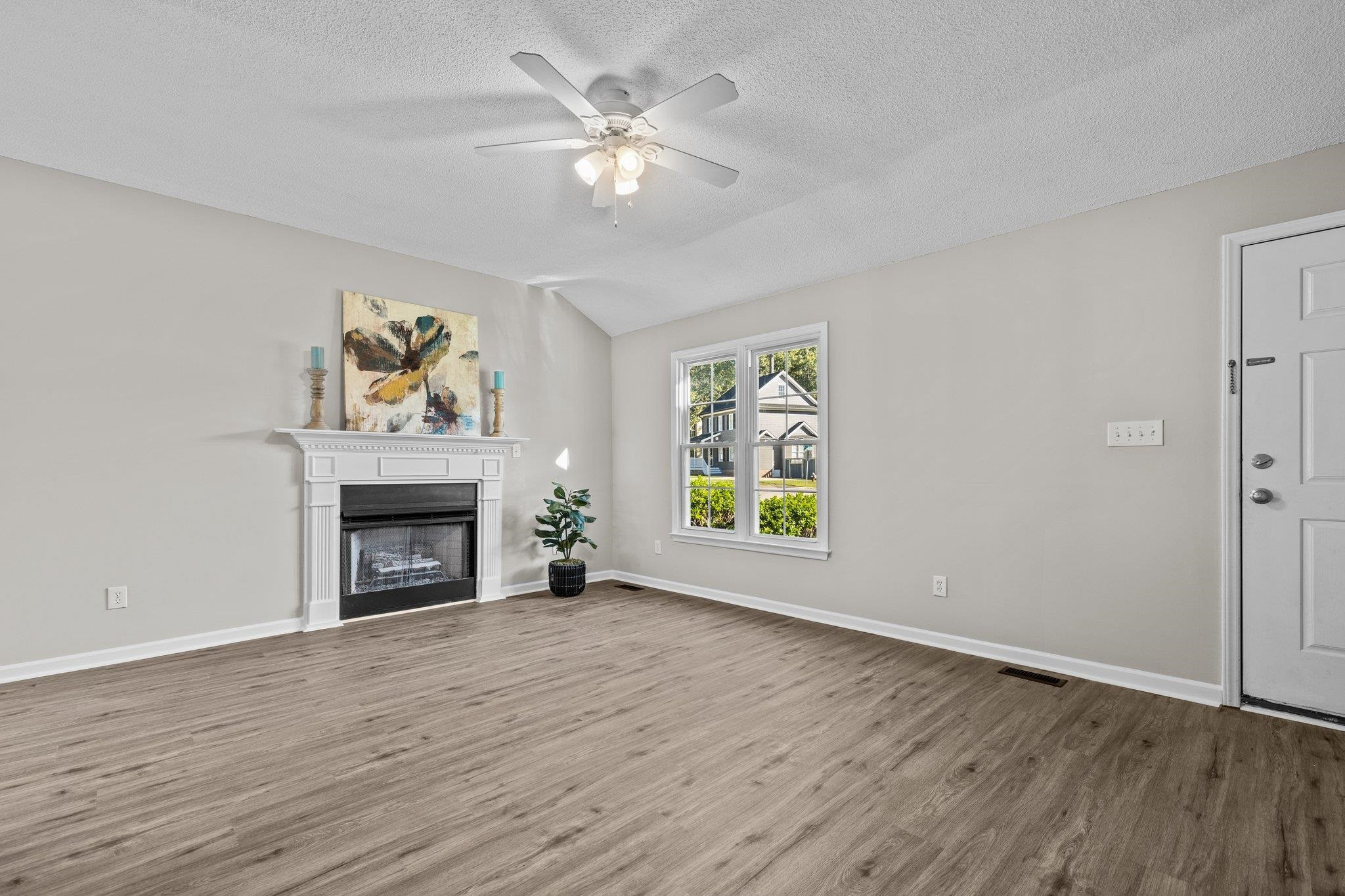 4313 Wolftrap Road Raleigh, NC 27616 - Photo 6 of 39 Photo 6