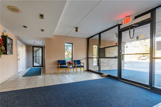 $309,900 | 650 East Greenwich Avenue, Unit 5108, West Warwick, RI 02893