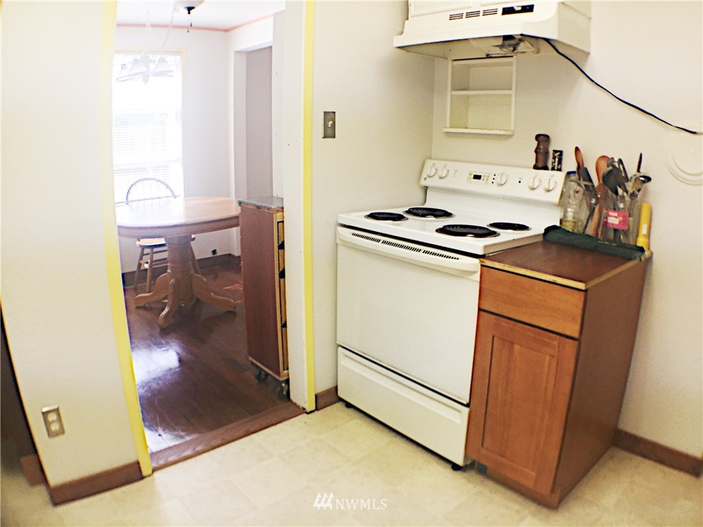 3621 Southeast 5th Street Renton, WA 98058 - Photo 9 of 14 Gallery Image 9