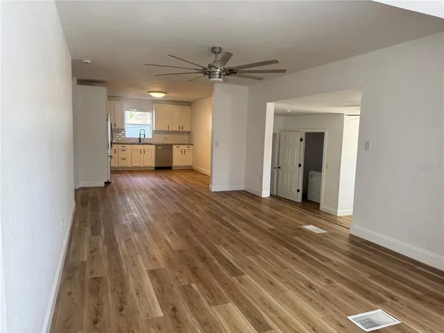 $2,250 | 1371 14th Street, Sarasota, FL 34236