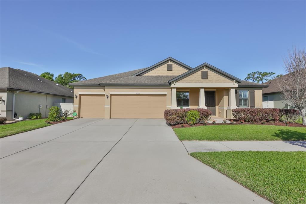 11014 Brahman Ranch Circle Riverview, FL 33578 - Photo 4 of 39