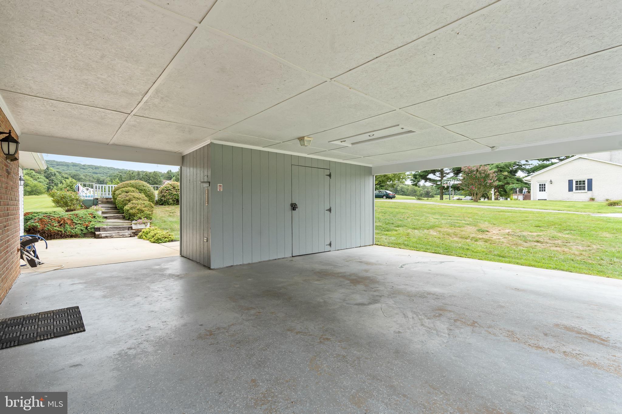 8003 Mapleville Road Boonsboro, MD 21713 - Photo 5 of 45 Gallery Image 5