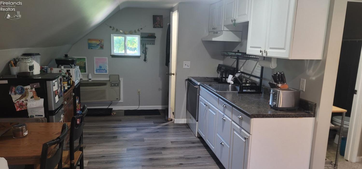 489 Mitchell Road Put In Bay, OH 43456 - Photo 17 of 22 Gallery Image 17