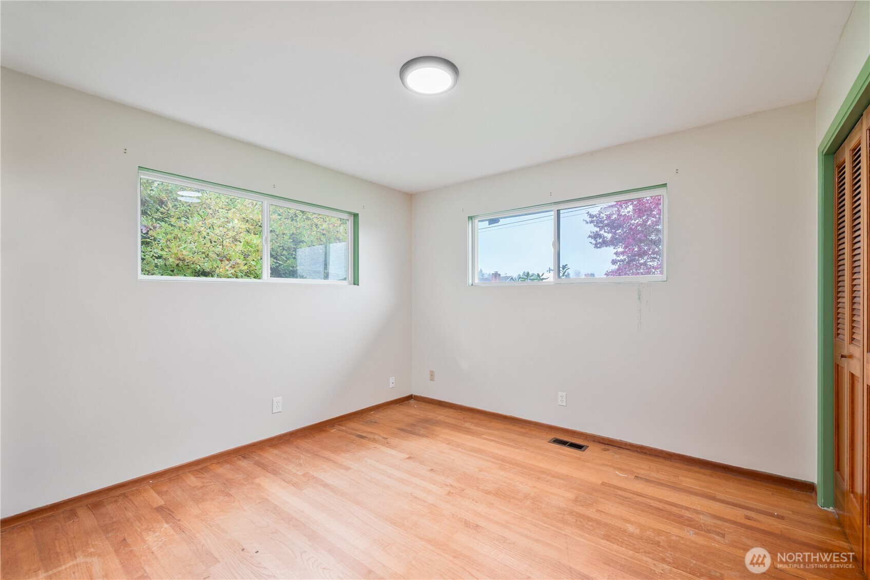 2128 44th Avenue Longview, WA 98632 - Photo 20 of 35 a view of empty room with wooden floor