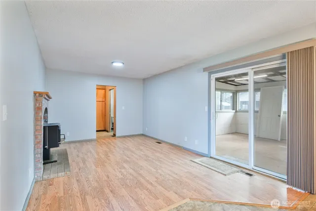 a view of livingroom with natural light