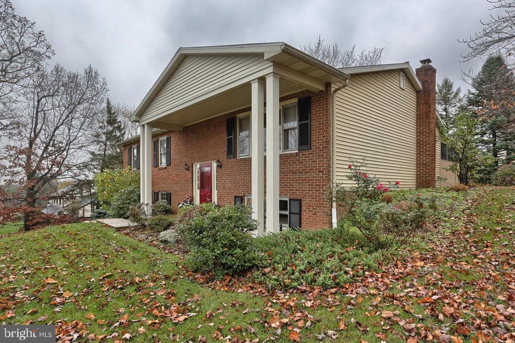 2646 Pinewood Road Lancaster, PA 17601 - Photo 1 of 24