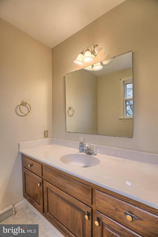 2646 Pinewood Road Lancaster, PA 17601 - Photo 18 of 24