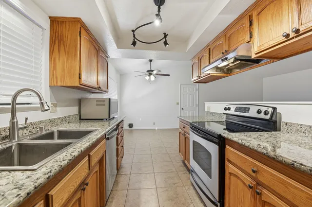 $325,000 | 27701 Evelyn Way, Pioneer, CA 95666