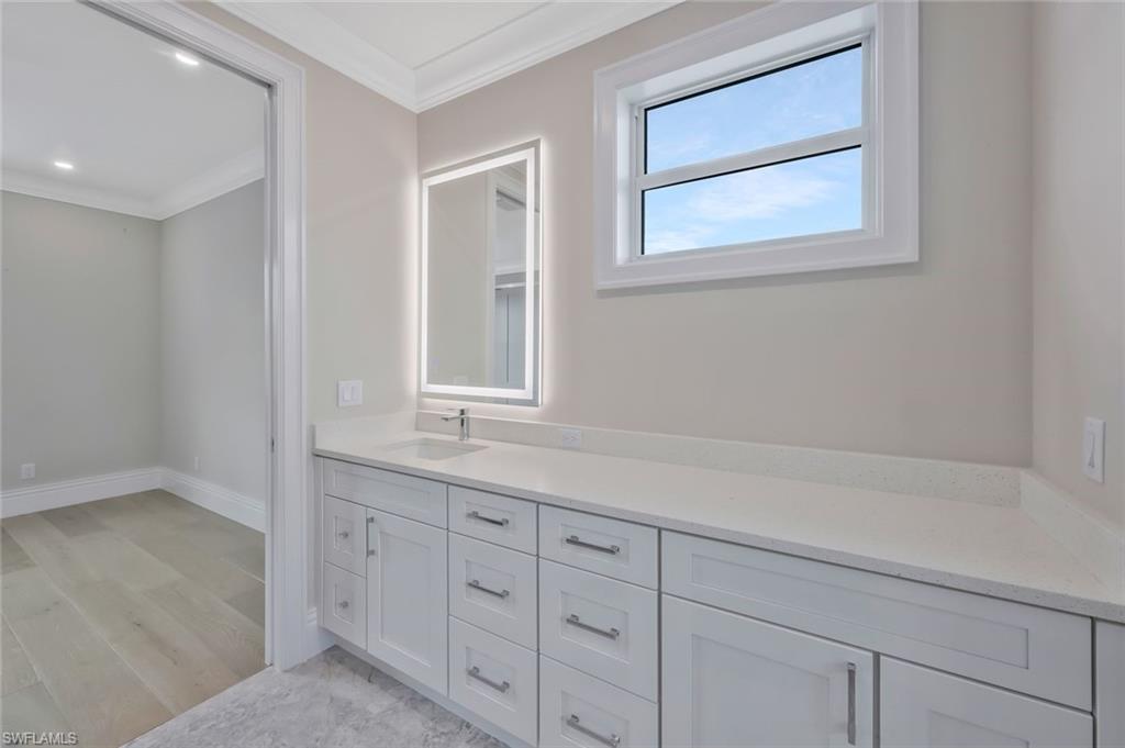 1308 Ridge Street Naples, FL 34103 - Photo 34 of 48 Second level Jack & Jill Bathroom