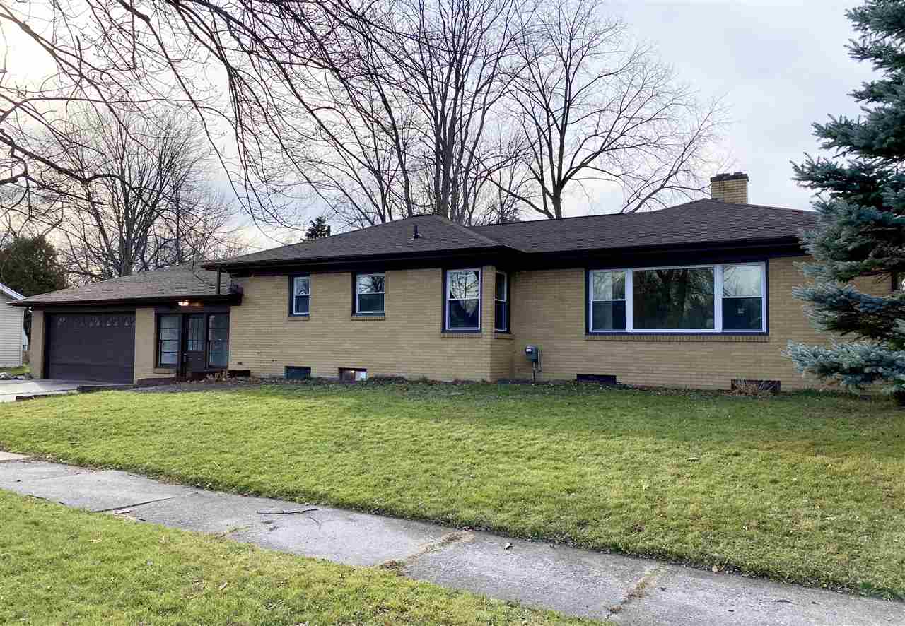 116 East Smith Road Bay City, MI 48706 - Photo 1 of 22