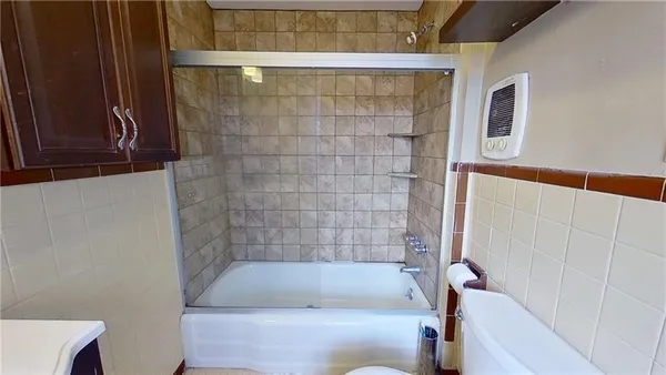 a bathroom with a bathtub