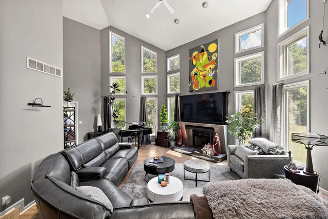 $825,000 | 9820 Snow Pointe Drive Southeast, Alto, MI 49302