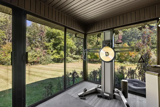 $825,000 | 9820 Snow Pointe Drive Southeast, Alto, MI 49302