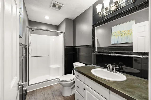 $825,000 | 9820 Snow Pointe Drive Southeast, Alto, MI 49302