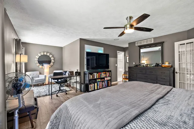 $825,000 | 9820 Snow Pointe Drive Southeast, Alto, MI 49302