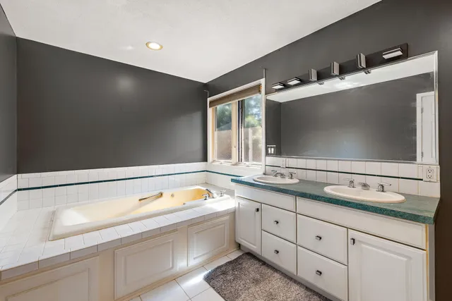 $825,000 | 9820 Snow Pointe Drive Southeast, Alto, MI 49302