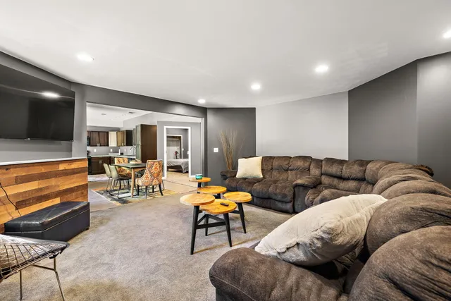 $825,000 | 9820 Snow Pointe Drive Southeast, Alto, MI 49302