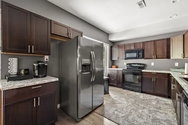 $825,000 | 9820 Snow Pointe Drive Southeast, Alto, MI 49302