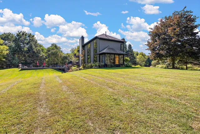 $825,000 | 9820 Snow Pointe Drive Southeast, Alto, MI 49302