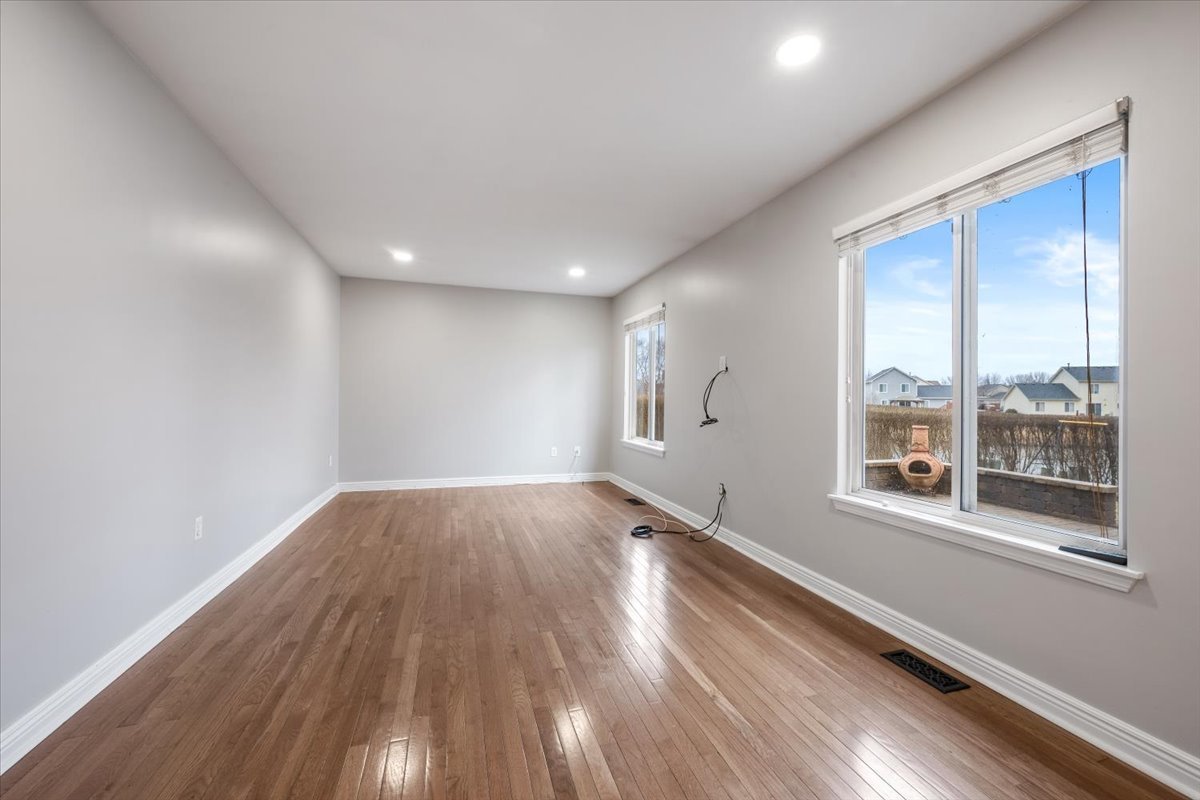 1720 William Drive Romeoville, IL 60446 - Photo 11 of 42