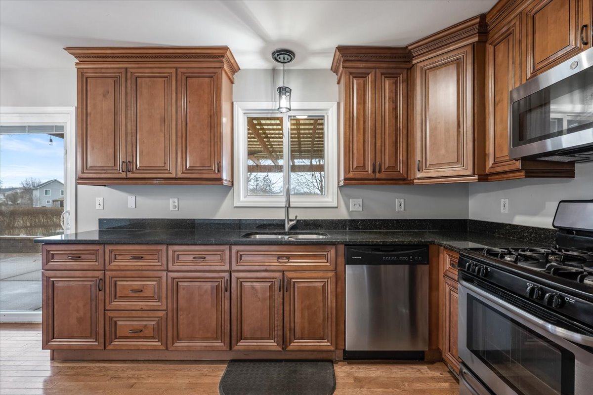 1720 William Drive Romeoville, IL 60446 - Photo 15 of 42